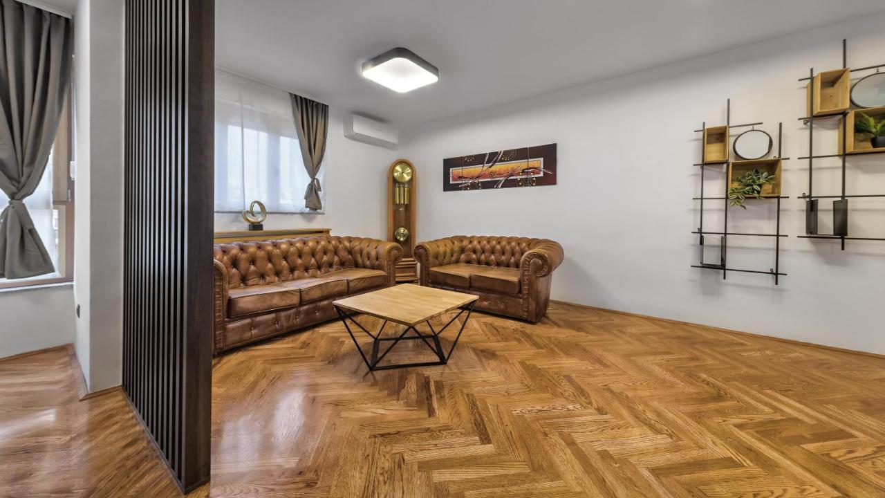 President Apartment With Sauna ซาเกร็บ ภายนอก รูปภาพ